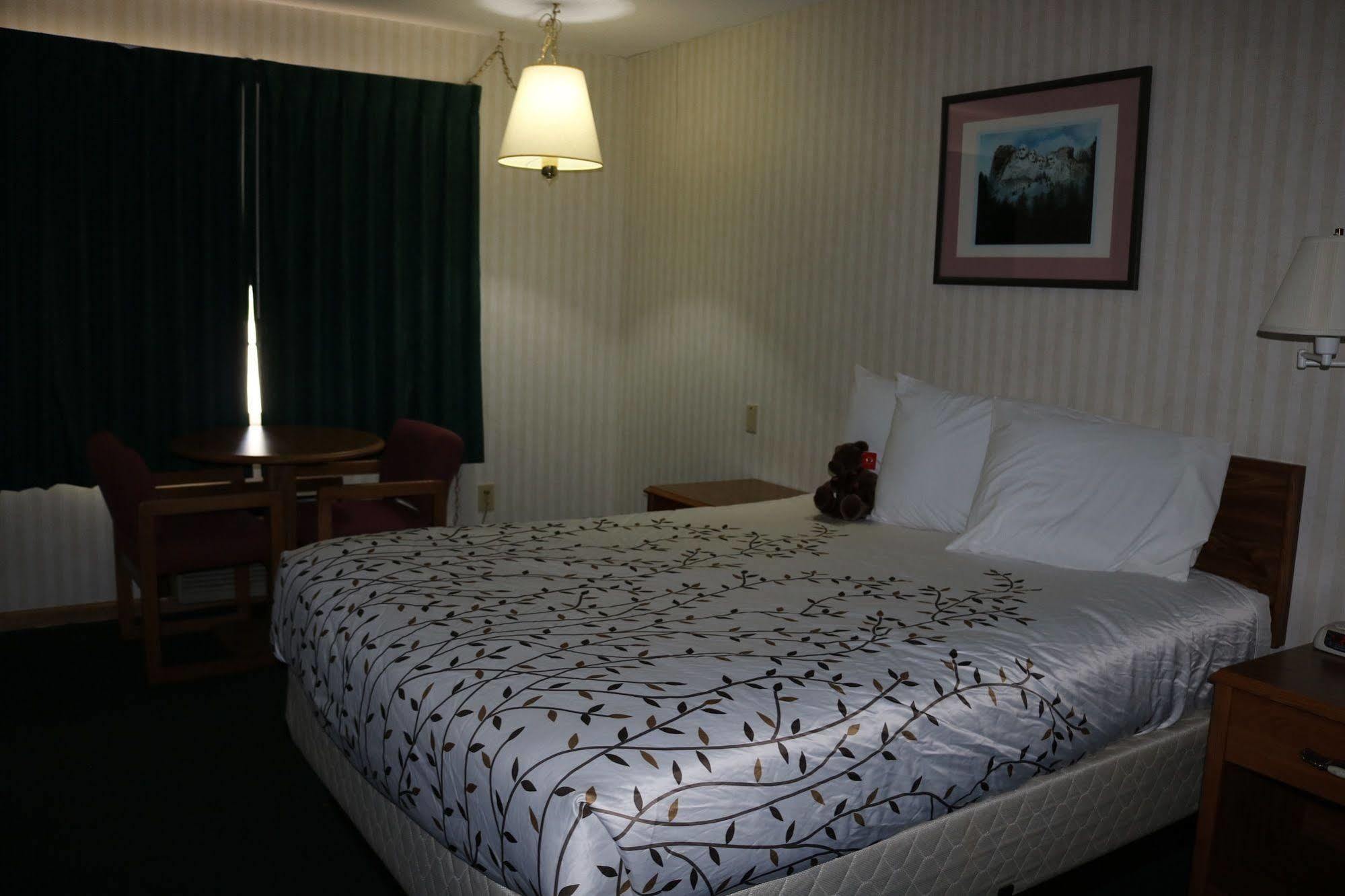Roosevelt Inn Mount Rushmore Keystone Εξωτερικό φωτογραφία